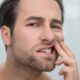 Gengive che sanguinano lavando i denti: cosa fare?